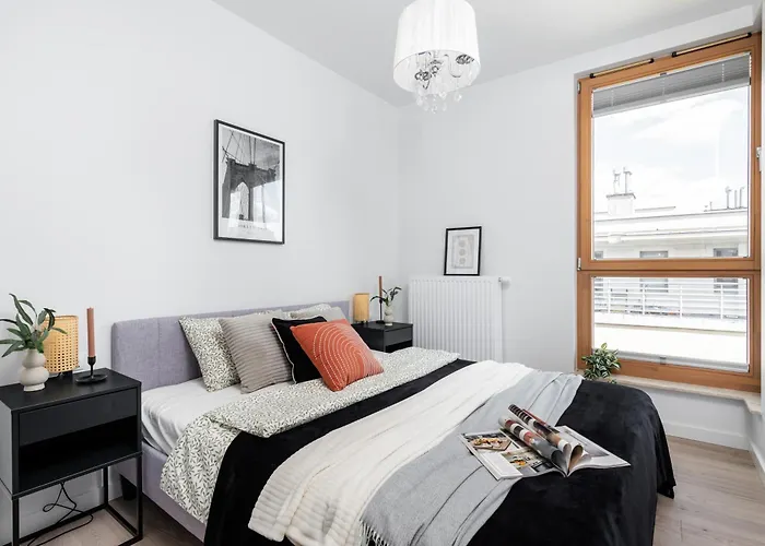 Superapart Domaniewska Apt 120