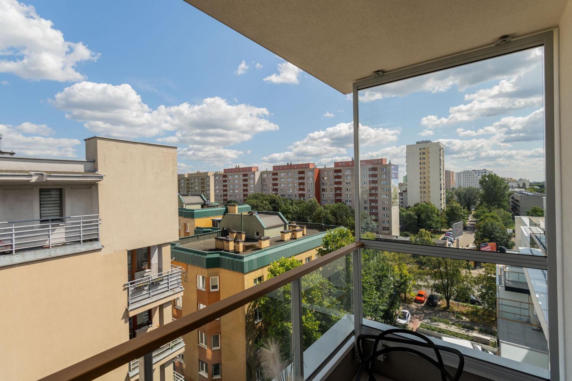 Superapart Domaniewska 120 Warschau